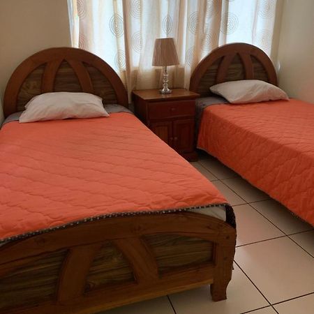 サンサルバドルApartamento Completoアパートメント エクステリア 写真