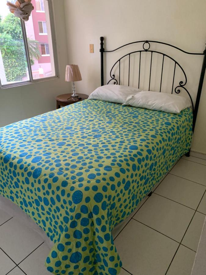 サンサルバドルApartamento Completoアパートメント エクステリア 写真